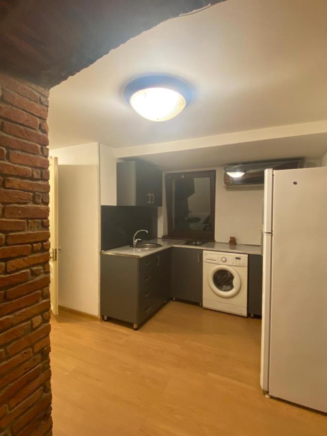 Wine Rise Appartamento Tbilisi Esterno foto